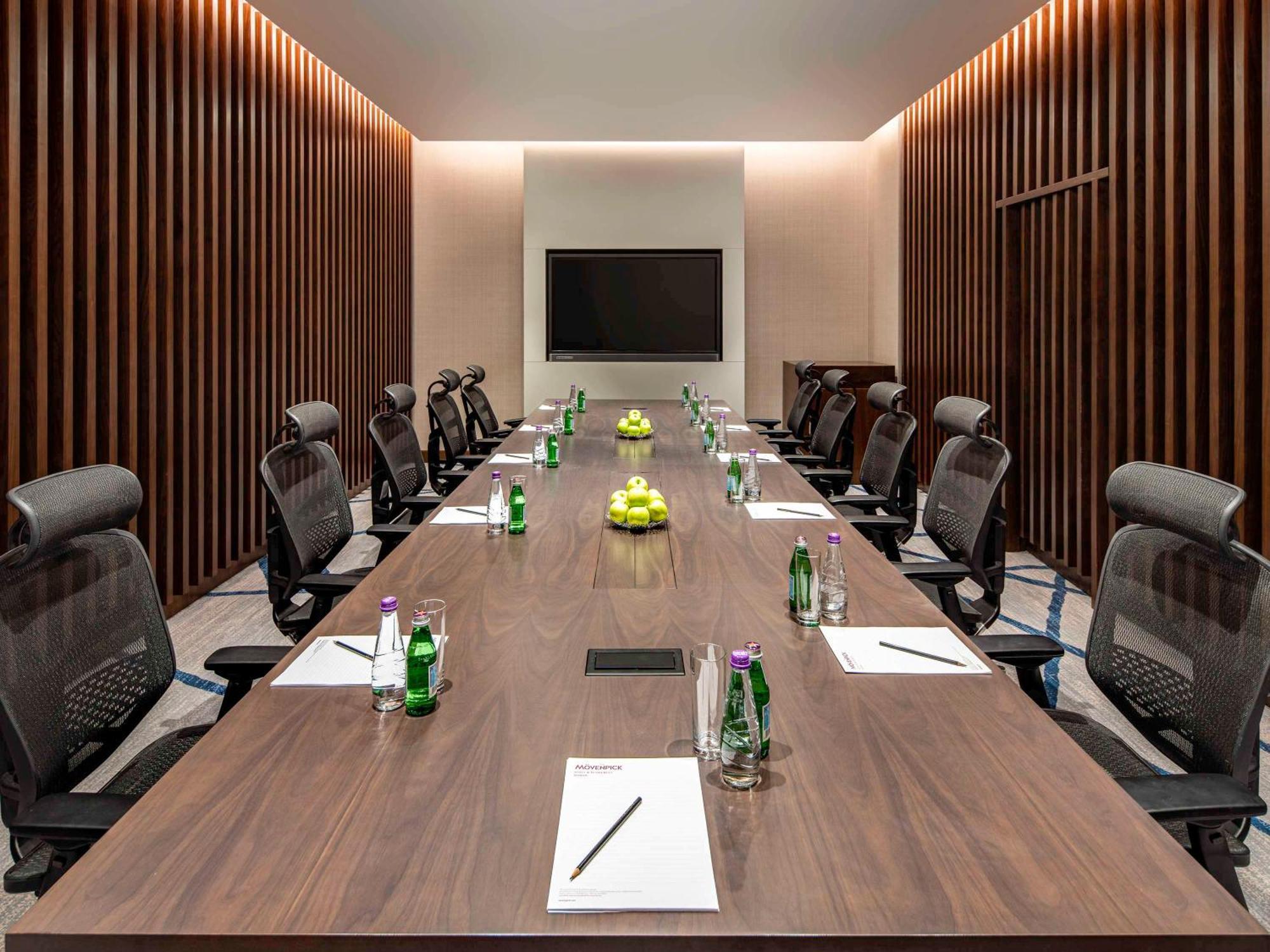 Movenpick Hotel And Residences リヤード エクステリア 写真 Meeting room